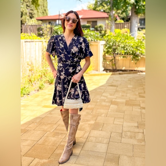 Floral Wrap Dress With Flare Sleeves - Picture 3 of 6